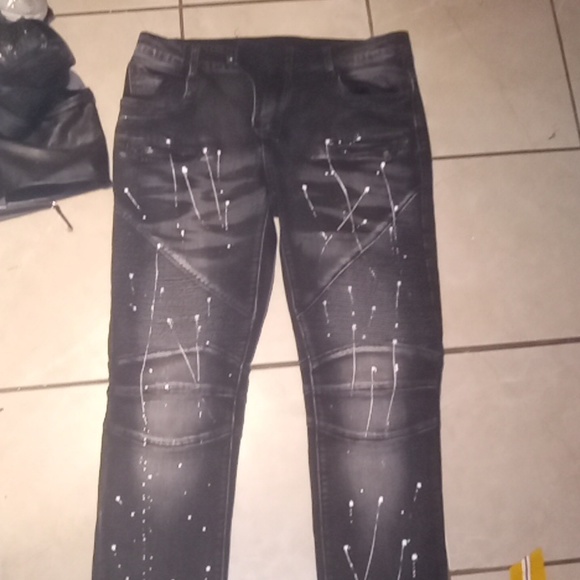BALMAN MENS jeans - Picture 3 of 3